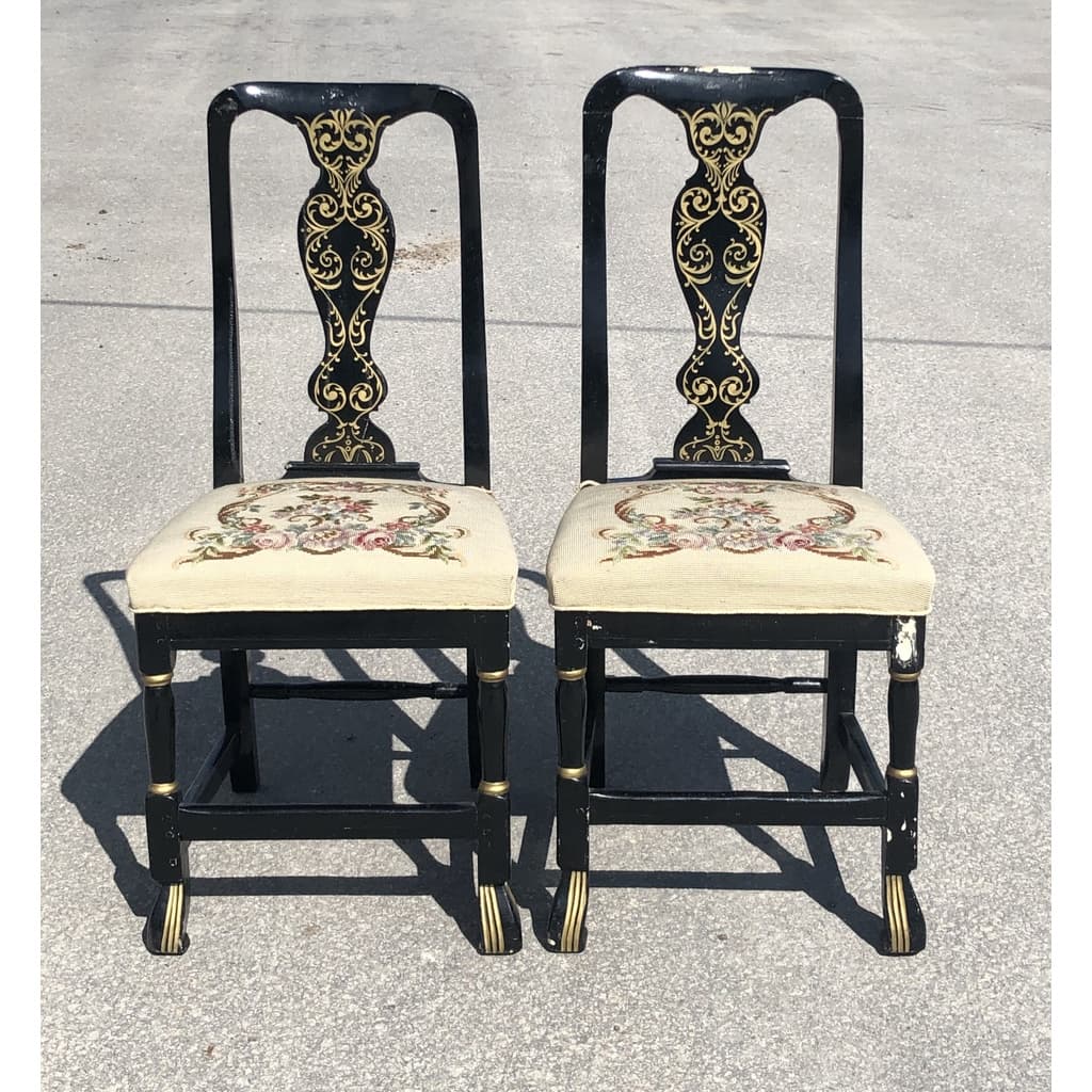 2 antika barockstolar