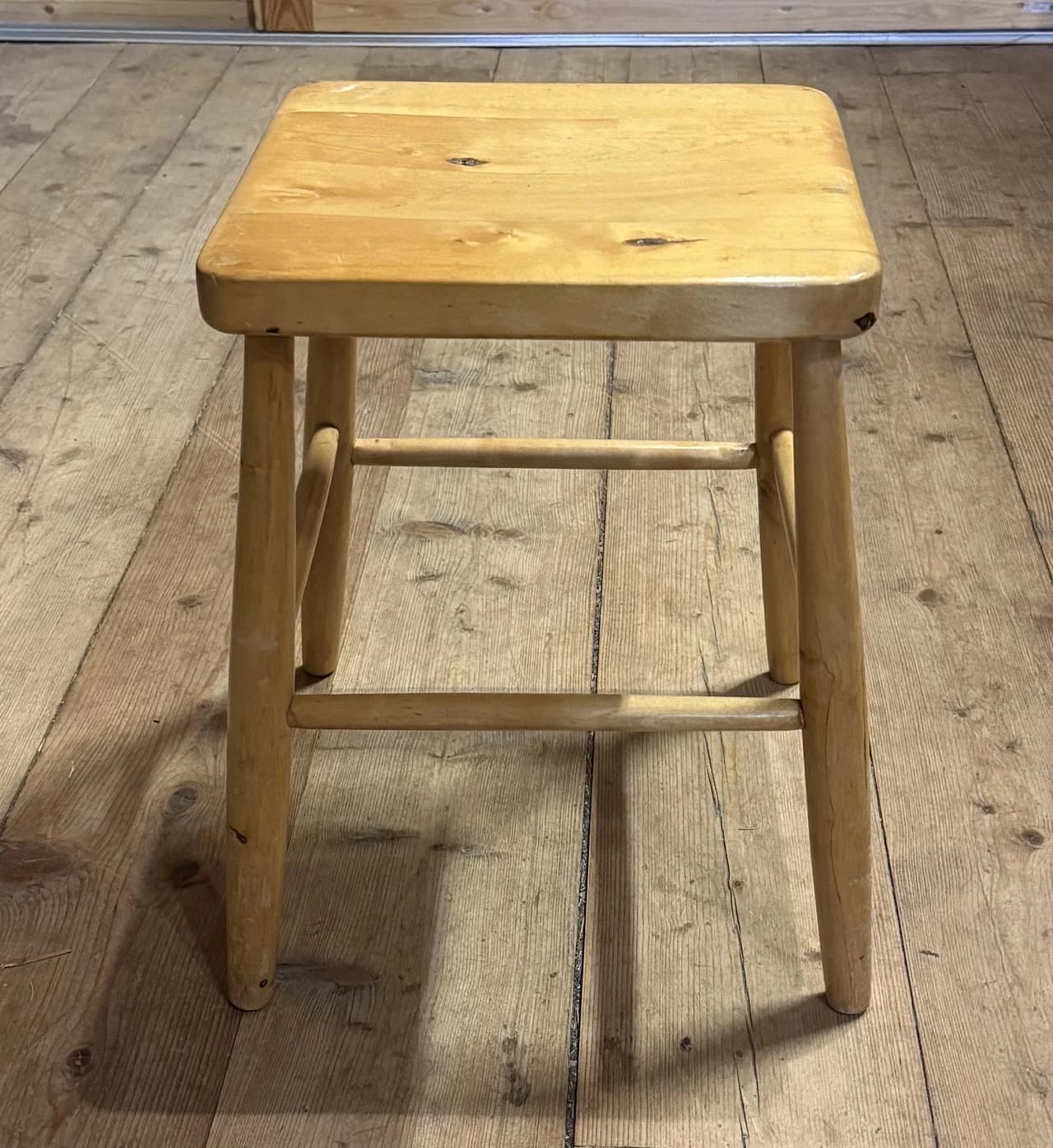 Fin träpall