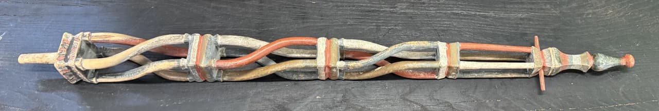 Vackert spiralvridet rockhuvud 1700-tal